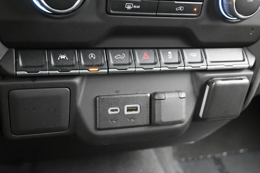Used 2024 Glacier Blue Metallic Chevrolet Custom image 20