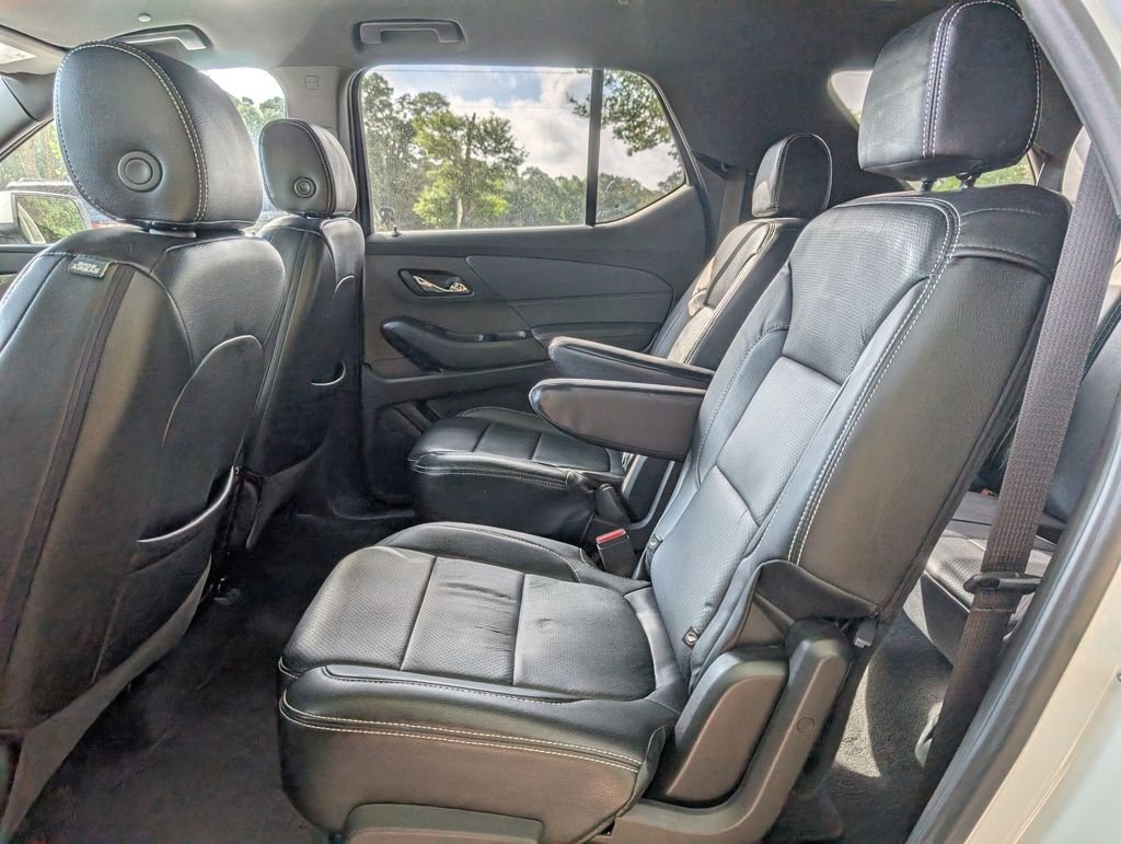 Used 2023 White Chevrolet LT image 24