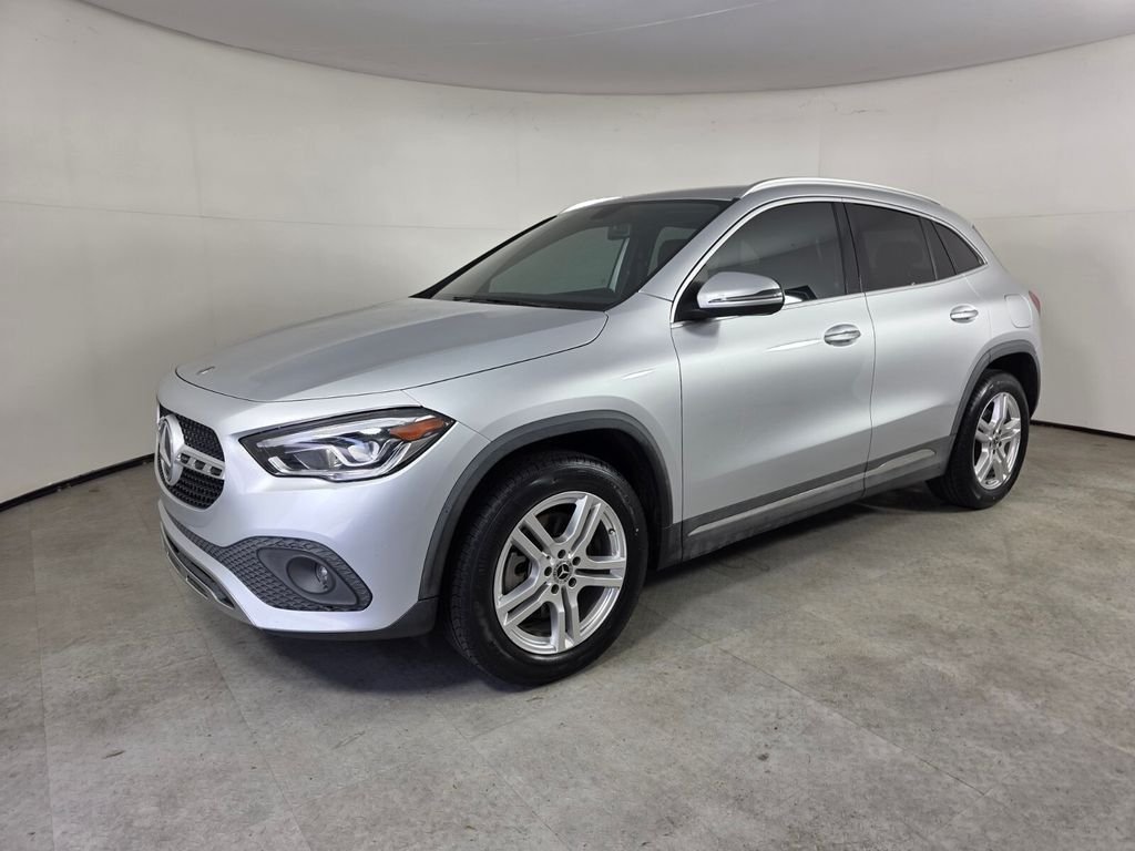 Used 2021 Silver Mercedes-Benz GLA 250 image 8