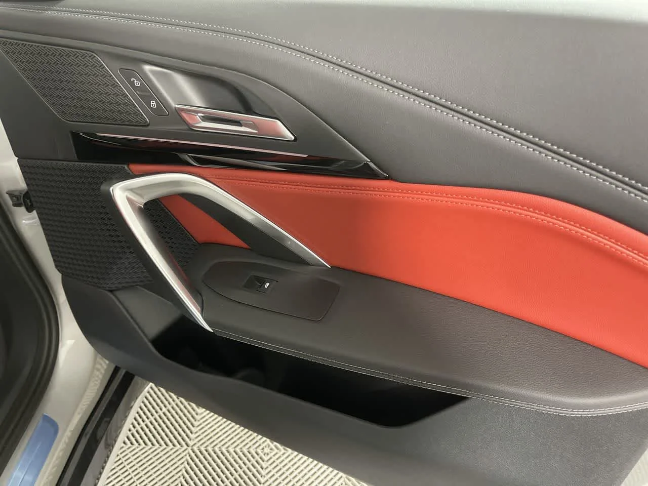 2023 BMW X1 28i - Photo 19