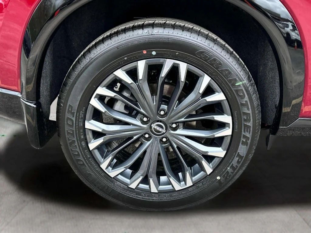 New 2026 Scarlet Ember Tintcoat Nissan Platinum image 11