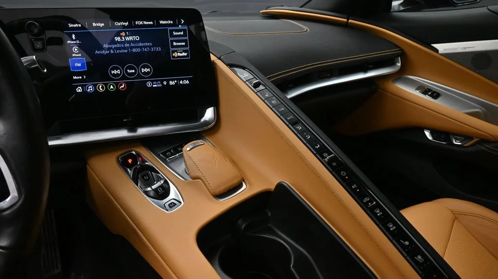 Used 2022 Red Chevrolet Stingray image 8