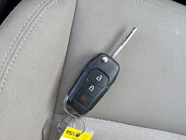 Used 2019 Gray Ford XLT image 35