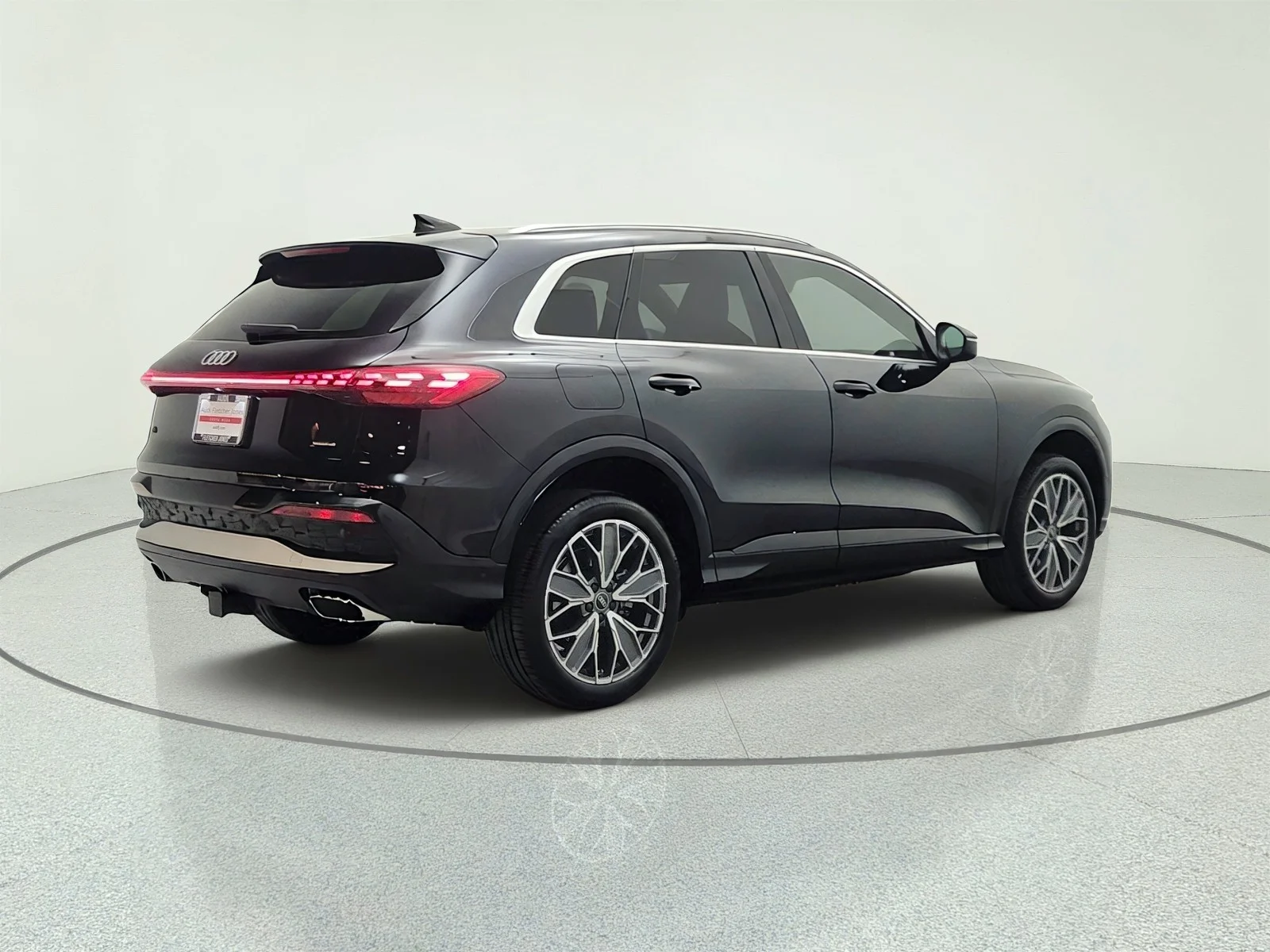 Used 2025 Mythos Black Metallic Audi Premium Plus image 5