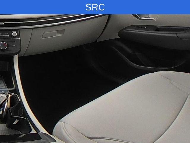 New 2026 White Hyundai SE AWD image 38
