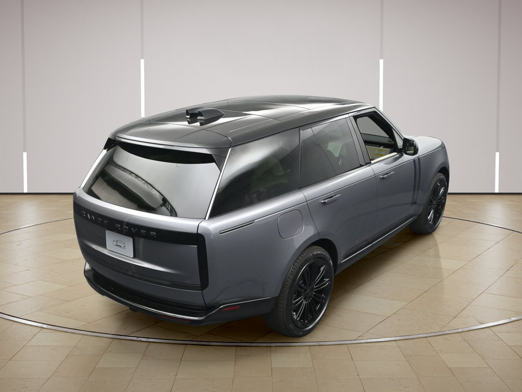New 2026 Eiger Grey LAND ROVER SE image 32