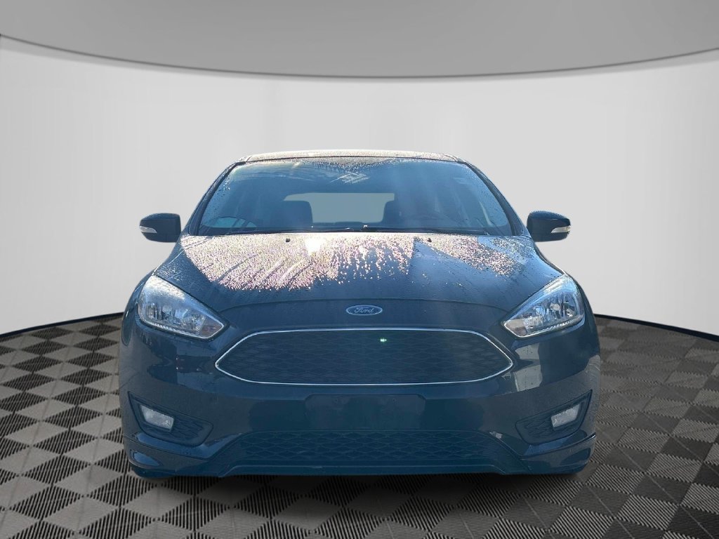 Used 2015 Black Ford SE image 8