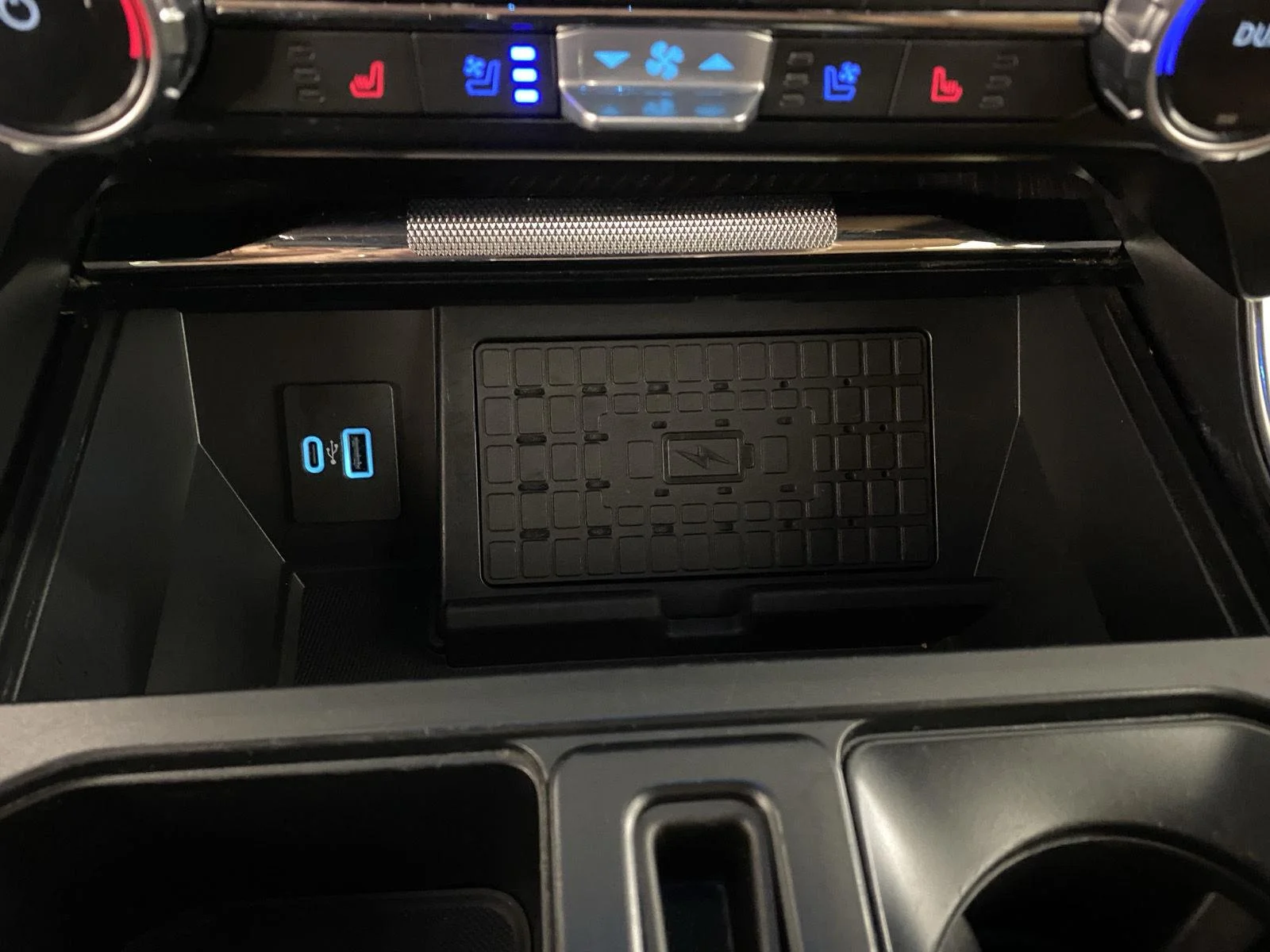 Used 2023 Agate Black Ford Platinum image 12