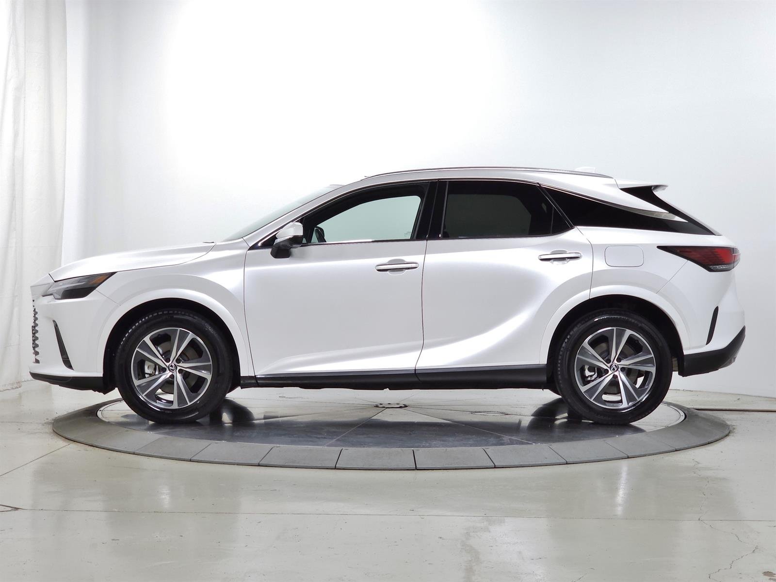 Certified Used 2024 Eminent White Pearl Lexus PREMIUM image 5