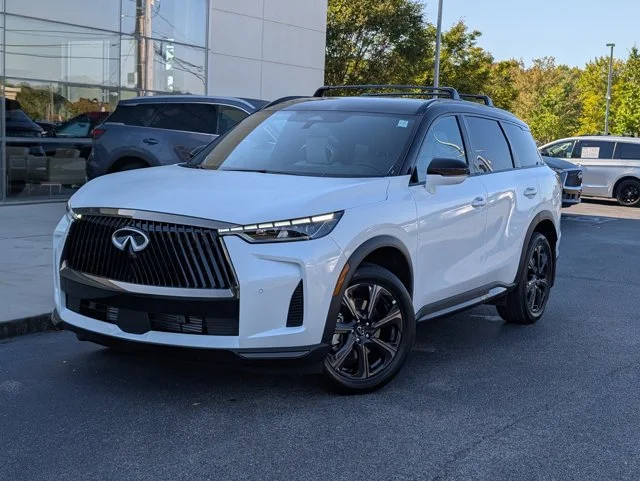 New 2027 2T RAD WHT INFINITI Autograph image 1