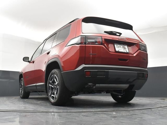 New 2026 Red Hot Pearl-Coat Exterior Paint Jeep Limited image 22