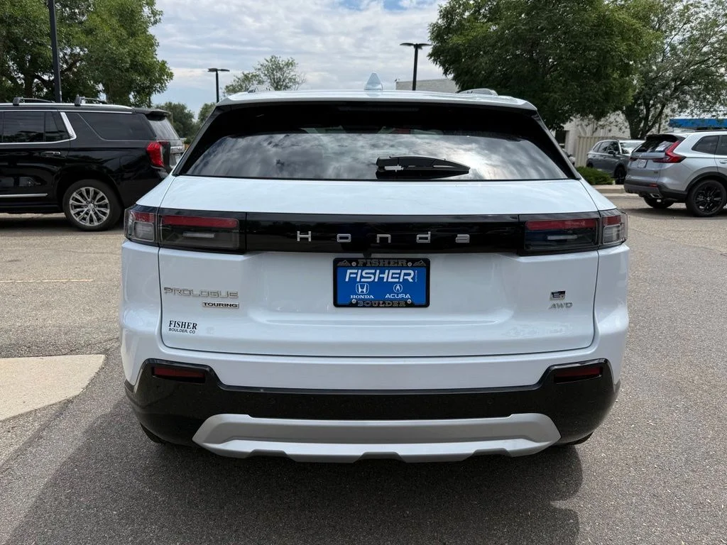 New 2026 Frostline White Pearl Honda Touring image 6