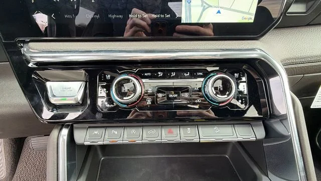 2025 GMC Sierra 1500 Denali - Photo 24