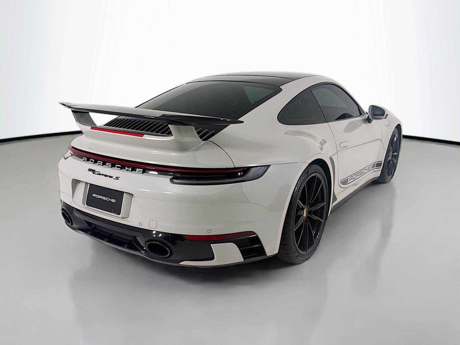 Used 2022 Chalk Porsche Carrera S image 23