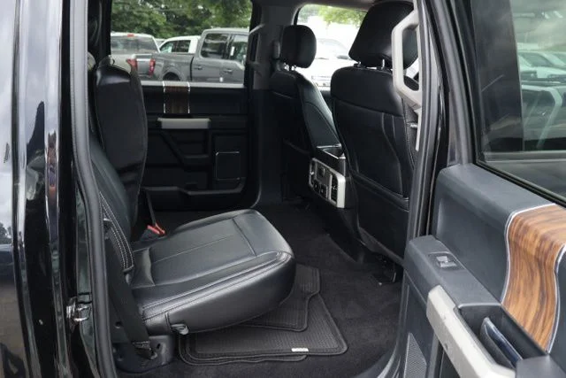 Used 2019 Black Metallic Ford Lariat image 28