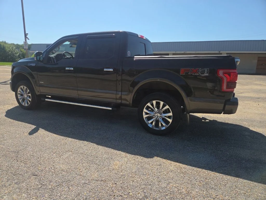 Used 2015 Black Ford Lariat image 9