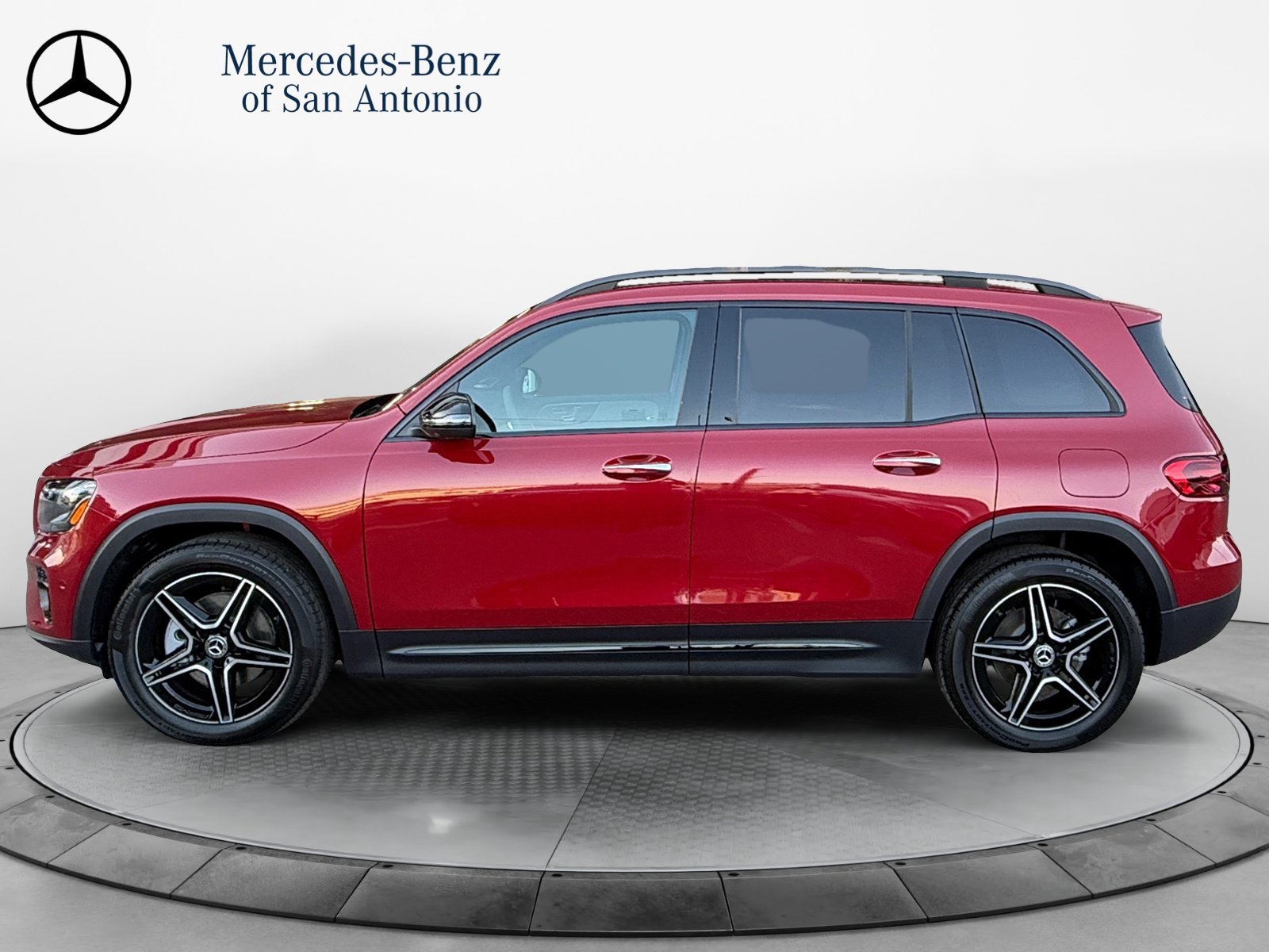 New 2026 MANUFAKTUR Patagonia Red Metallic Mercedes-Benz GLB 250 image 29
