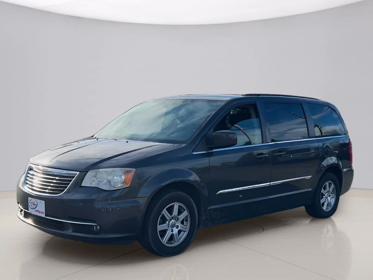 Used 2012 Gray Chrysler TOURING image 4