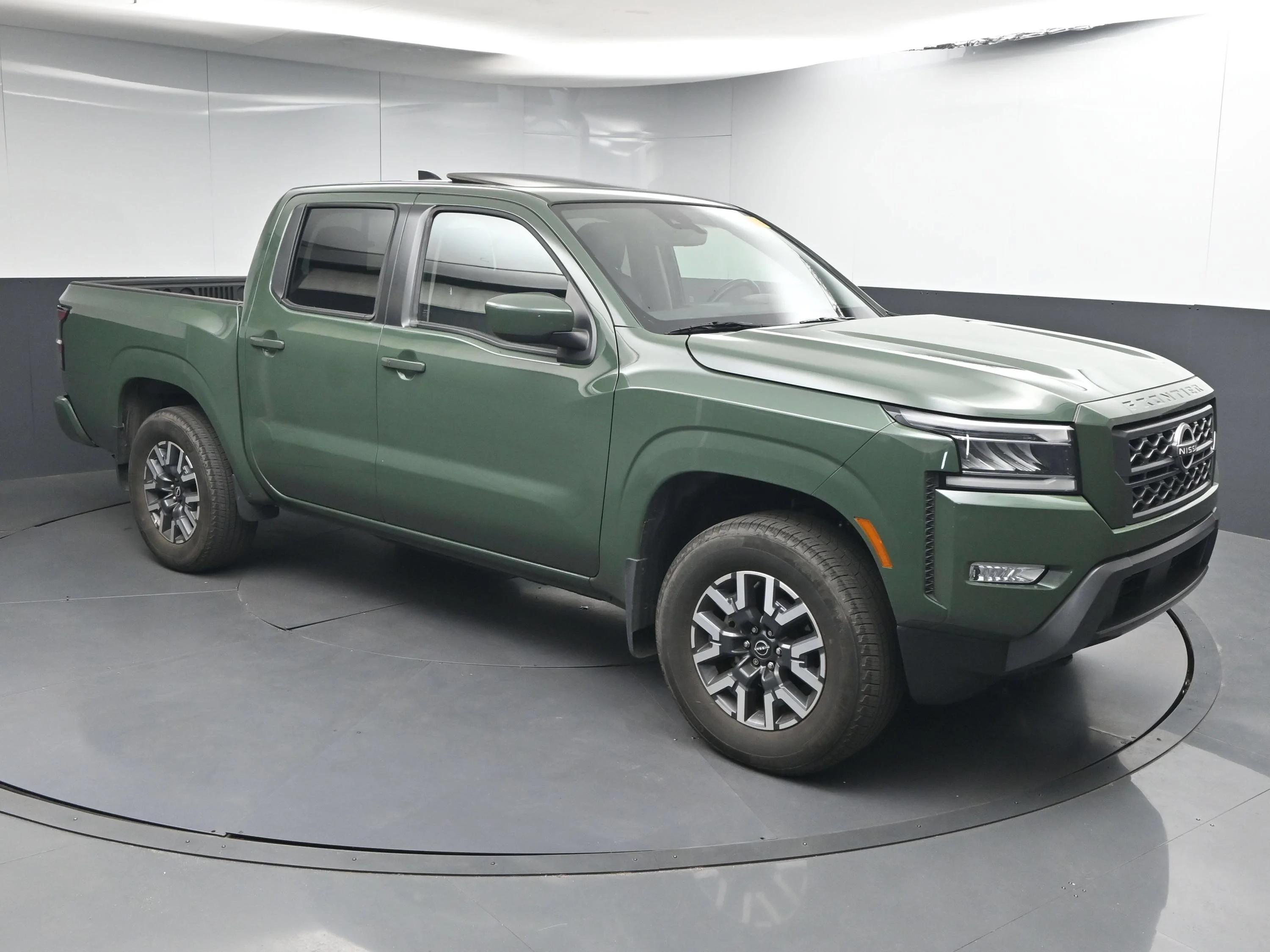 Certified Used 2024 Tactical Green Metallic Nissan SL image 1