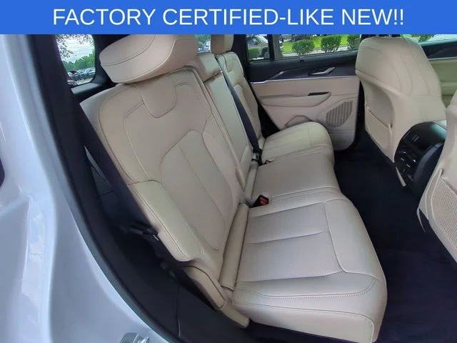 Used 2025 White Jeep Limited image 36