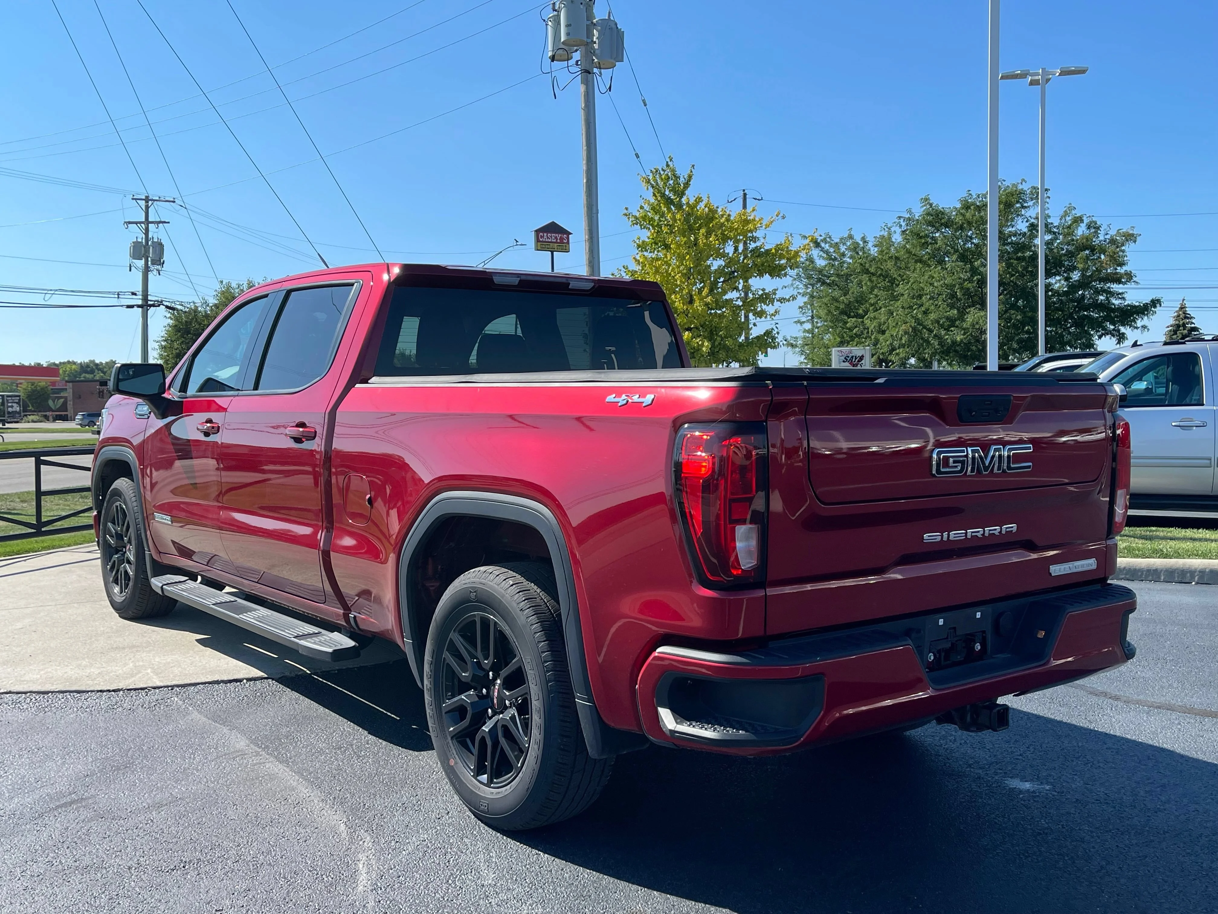 Used 2023 Volcanic Red Tintcoat GMC Elevation image 5