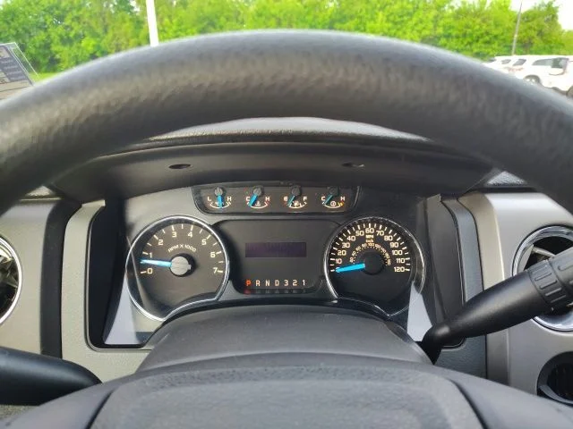 Used 2014 Black Ford XLT image 17