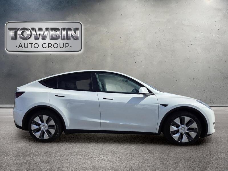 Used 2020  Tesla Long Range image 5