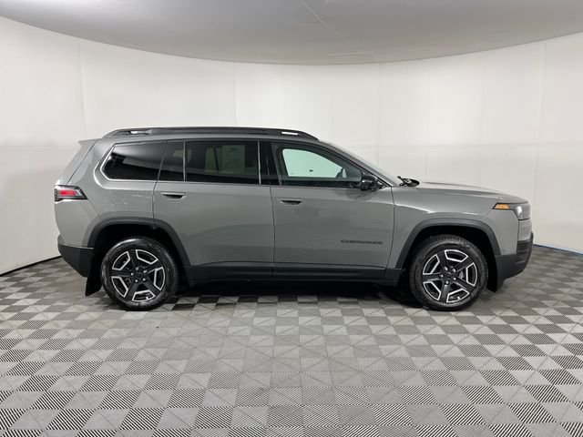 New 2026 Sting-Gray Clearcoat Jeep Limited image 4