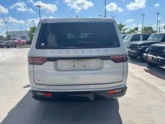 Used 2022 White Jeep Series II image 5