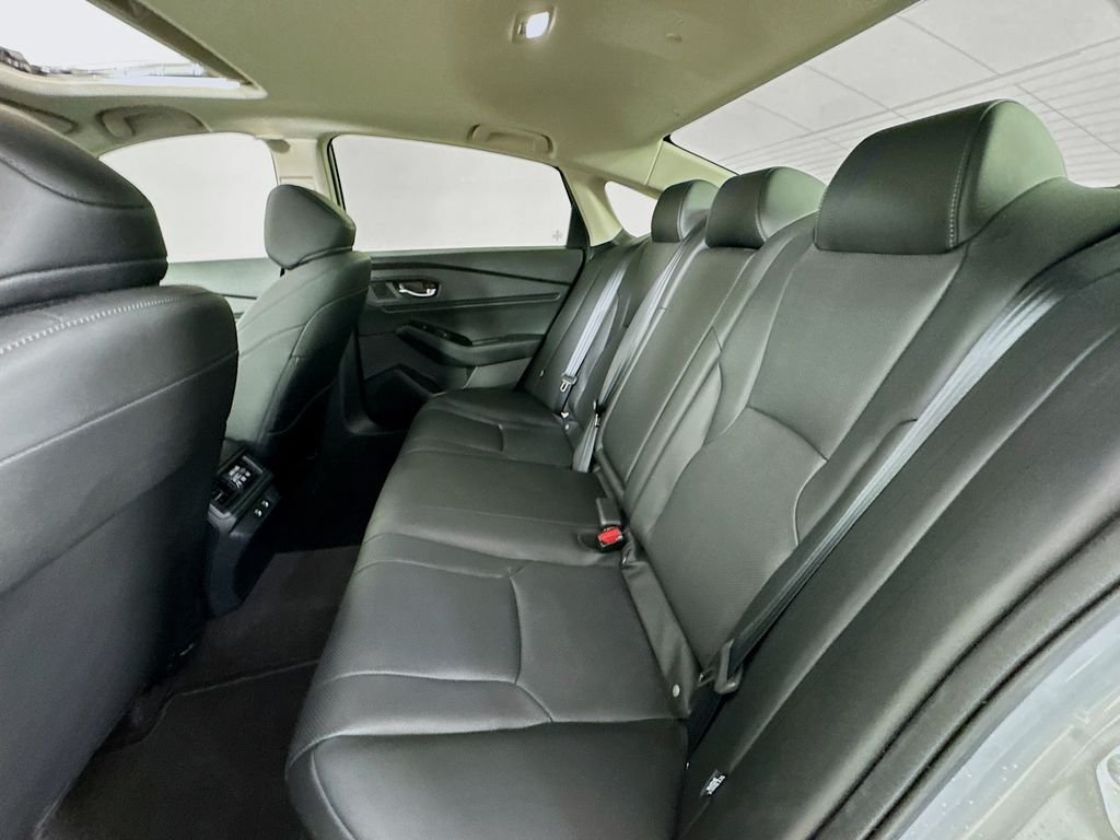 Certified Used 2025 Urban Gray Pearl Honda HYBRID TOURING image 30