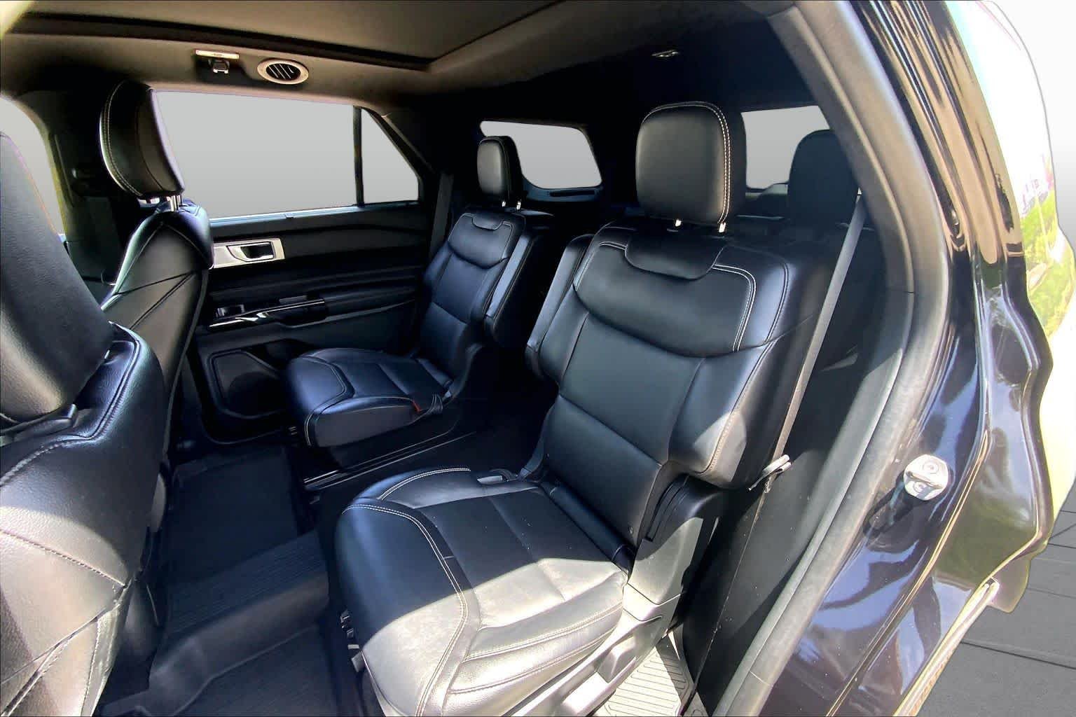 Used 2023 Agate Black Metallic Ford ST image 19