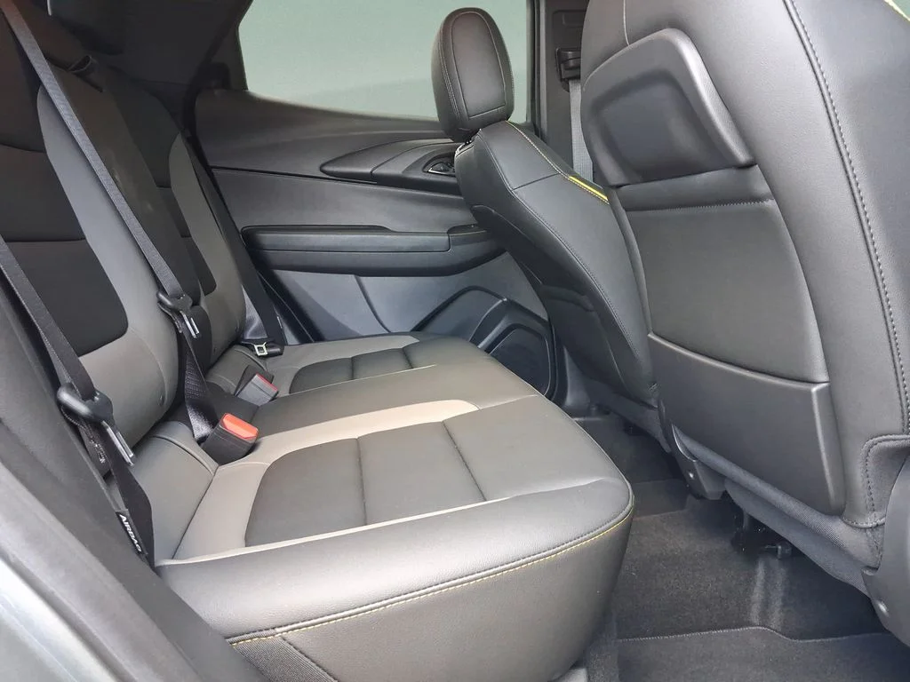 Used 2024 Sterling Gray Metallic Chevrolet ACTIV image 29
