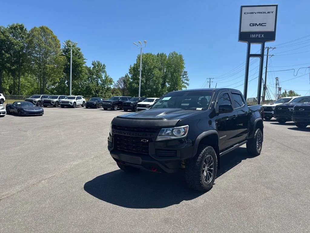 Black 2022 Chevrolet Colorado ZR2 Crew Cab 4WD Pickup Truck Four-Wheel Drive