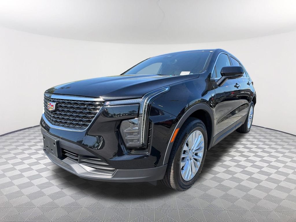 2024 Cadillac XT4 Luxury's photo