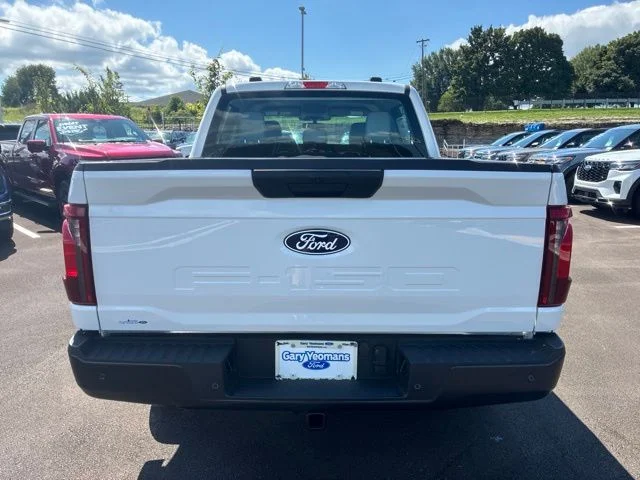 New 2026 Oxford White Ford XL image 6