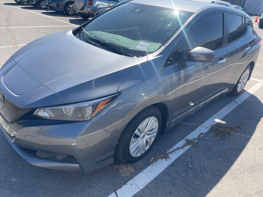2025 Nissan Leaf S