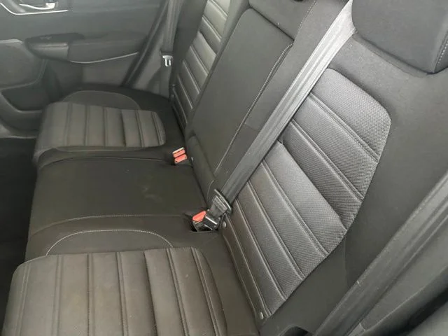 Used 2018  Honda EX image 27