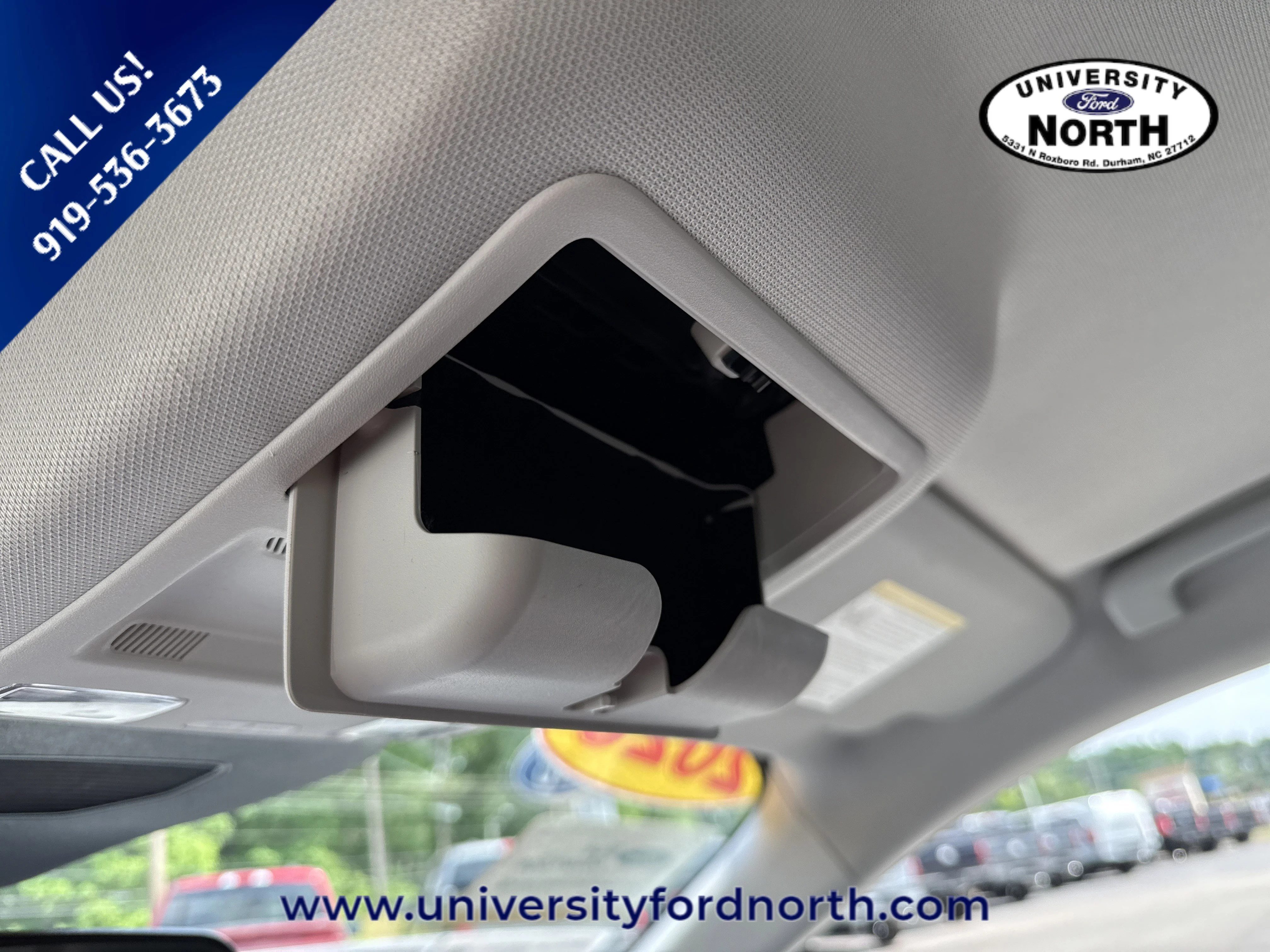 Used 2025 Oxford White Ford Active image 28