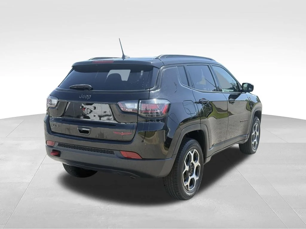 Used 2022 Black Jeep Trailhawk image 5