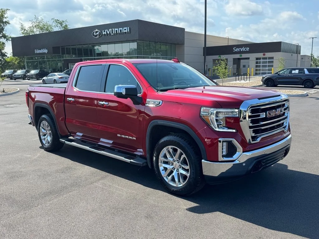 Used 2021 Red GMC SLT image 2