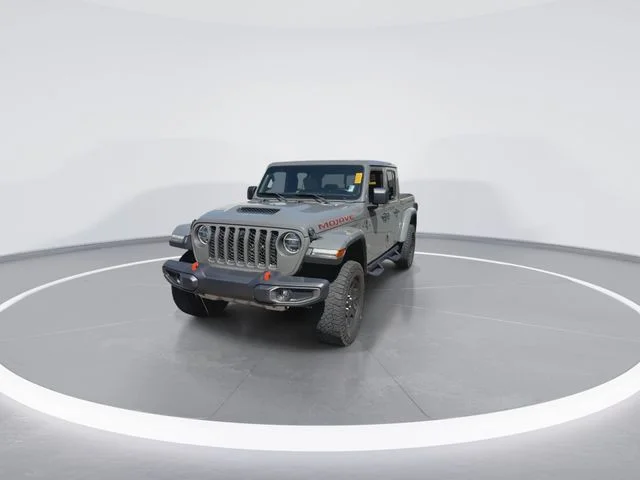 Used 2021 Gray Jeep Mojave image 4