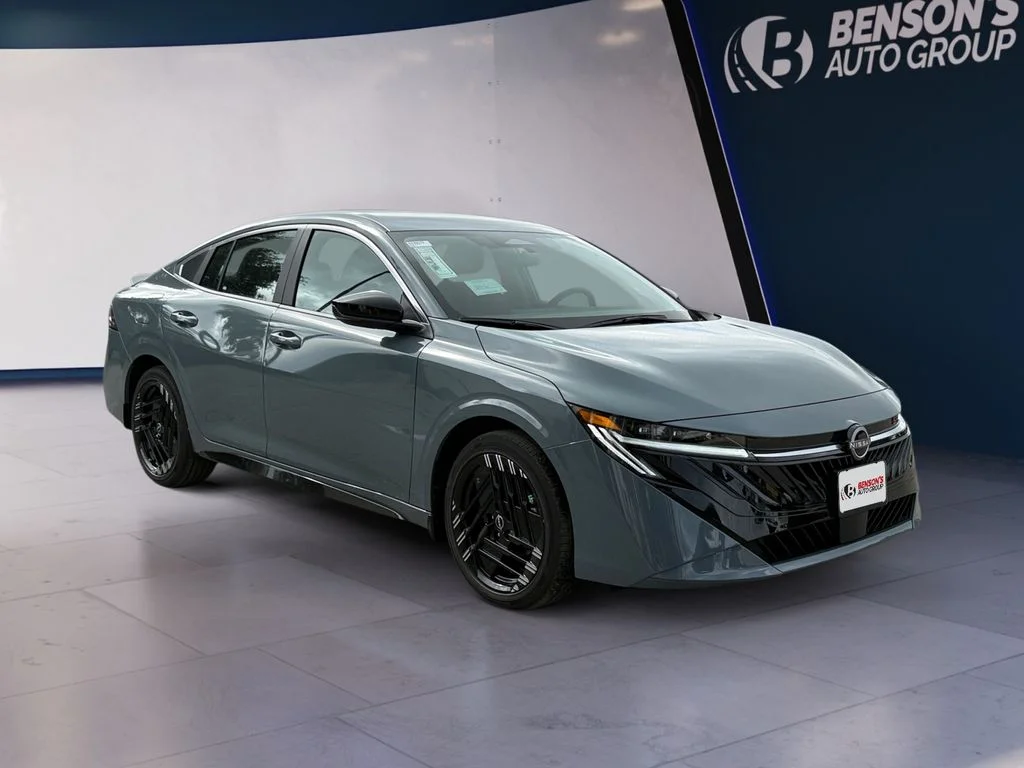 New 2026 Gray Nissan SR image 7
