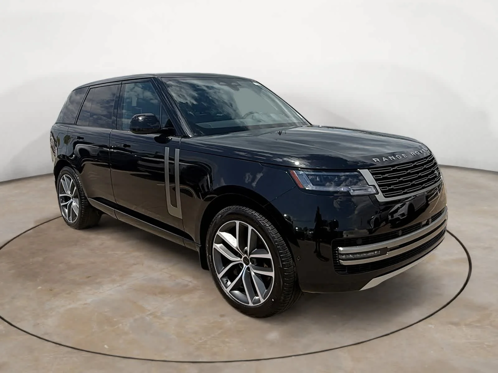New 2026 Santorini Black Land Rover SE image 7