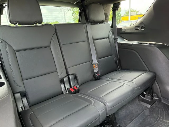 Used 2021 Gray GMC Denali image 28