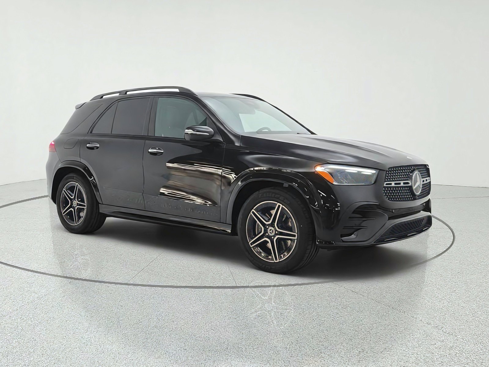 New 2026 Obsidian Black Metallic Mercedes-Benz GLE 350 4MATIC® SUV image 3
