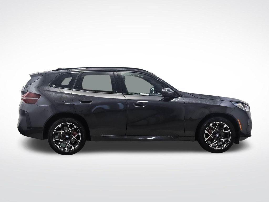 New 2026 Dark Graphite BMW 30 xDrive image 6