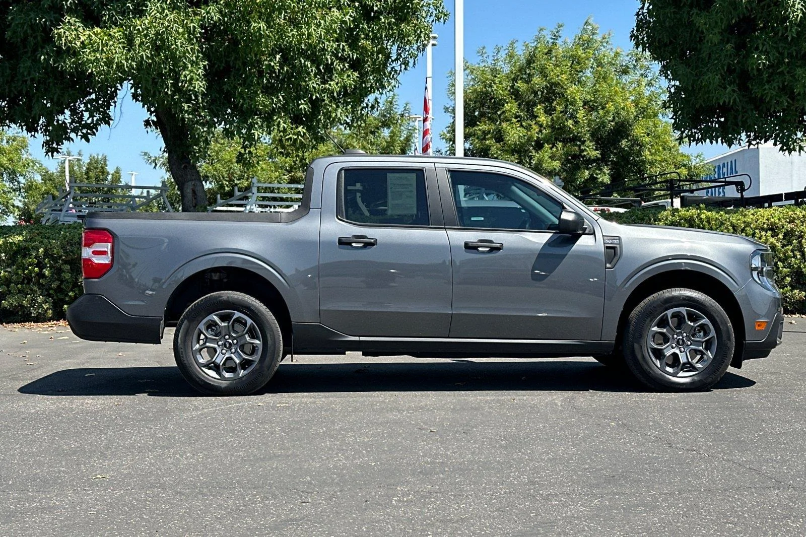 Used 2025 Carbonized Gray Metallic Ford XLT image 3