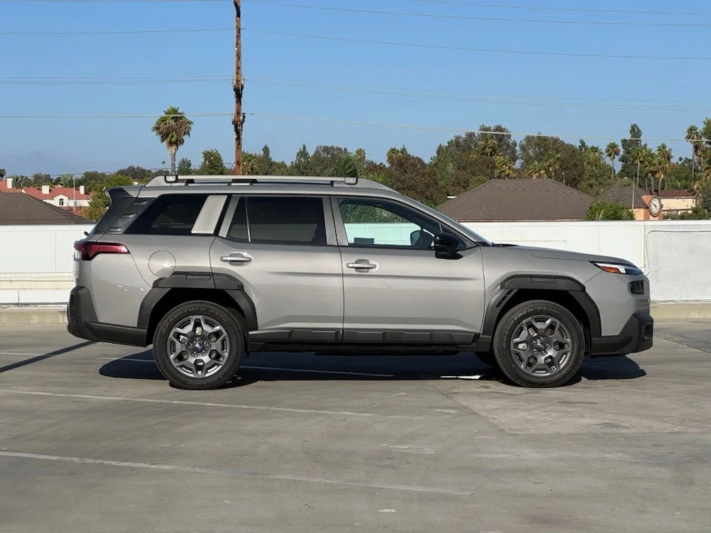 2026 Subaru Outback Premium - Photo 28