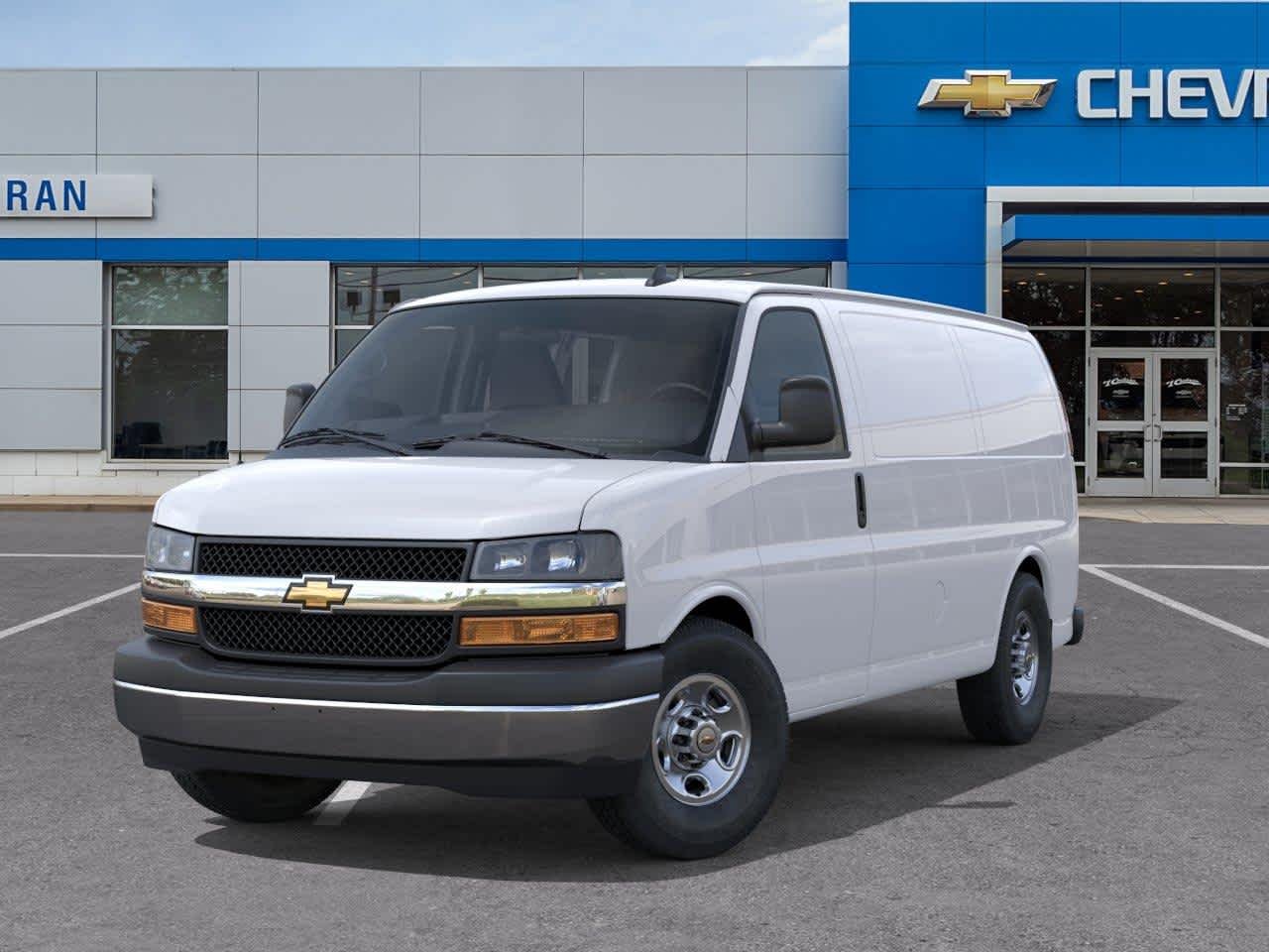 New 2026 Summit White Chevrolet WT image 6