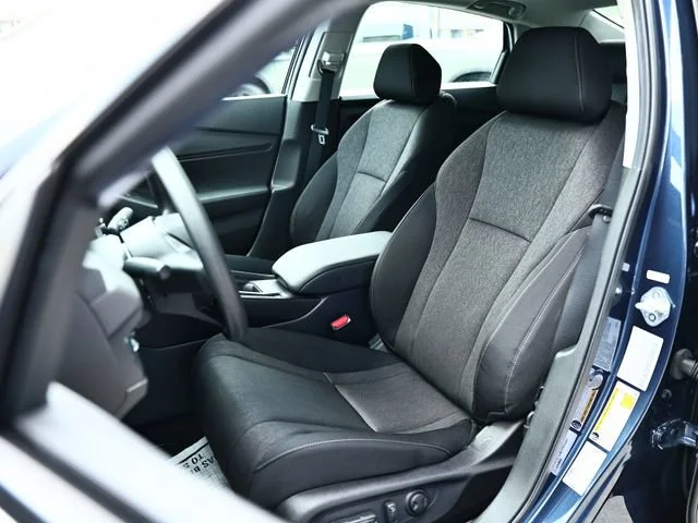 2025 Honda Accord SE - Photo 60